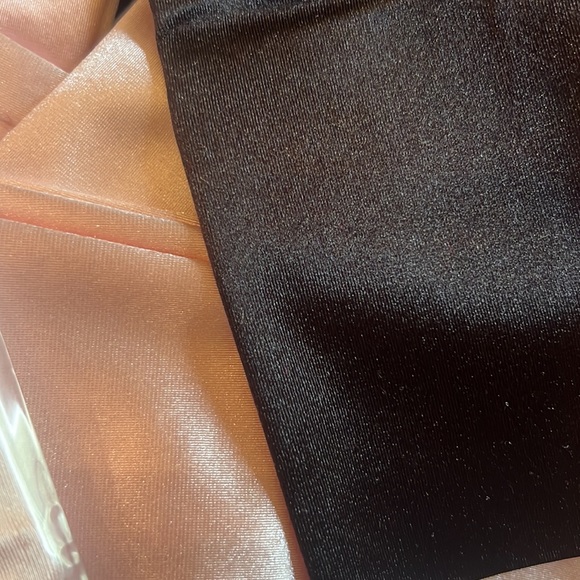 Satin handmade gloves with bow - Picture 6 of 10